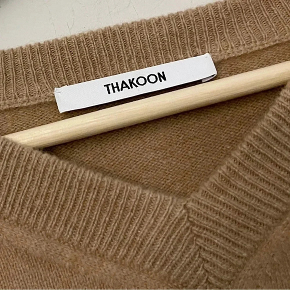Thakoon wool sweater camel color chic casual career preppy academia - Picture 3 of 5
